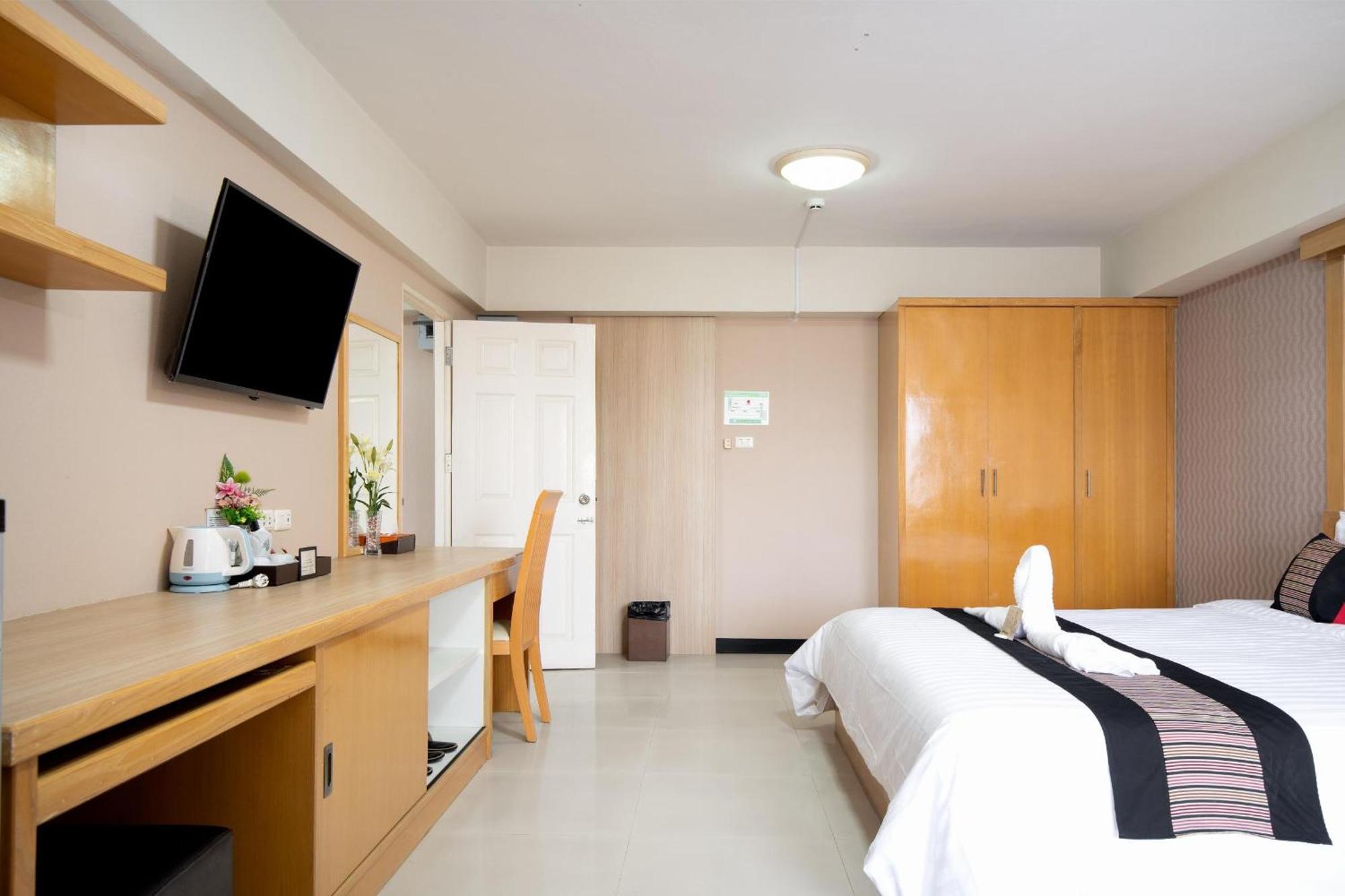 P-Park Hotel Bangkok Extérieur photo