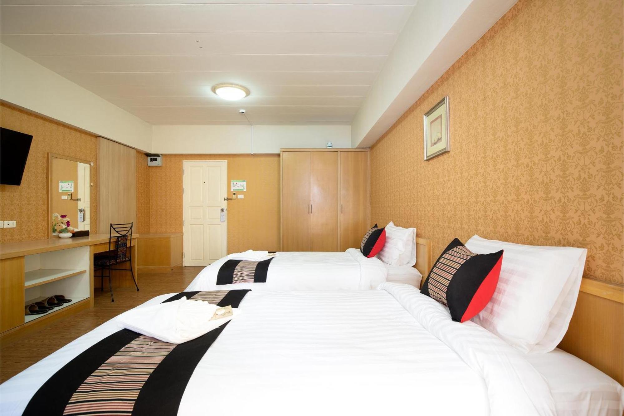 P-Park Hotel Bangkok Extérieur photo