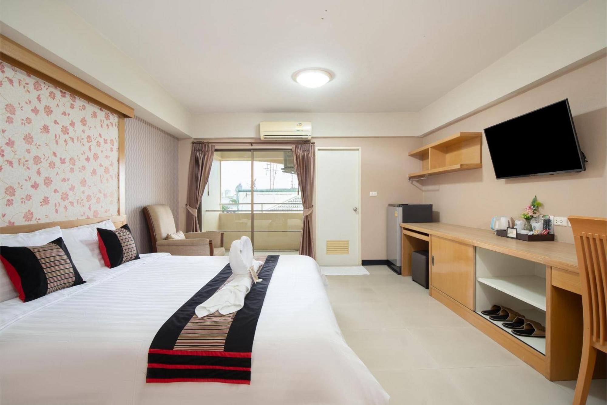 P-Park Hotel Bangkok Extérieur photo