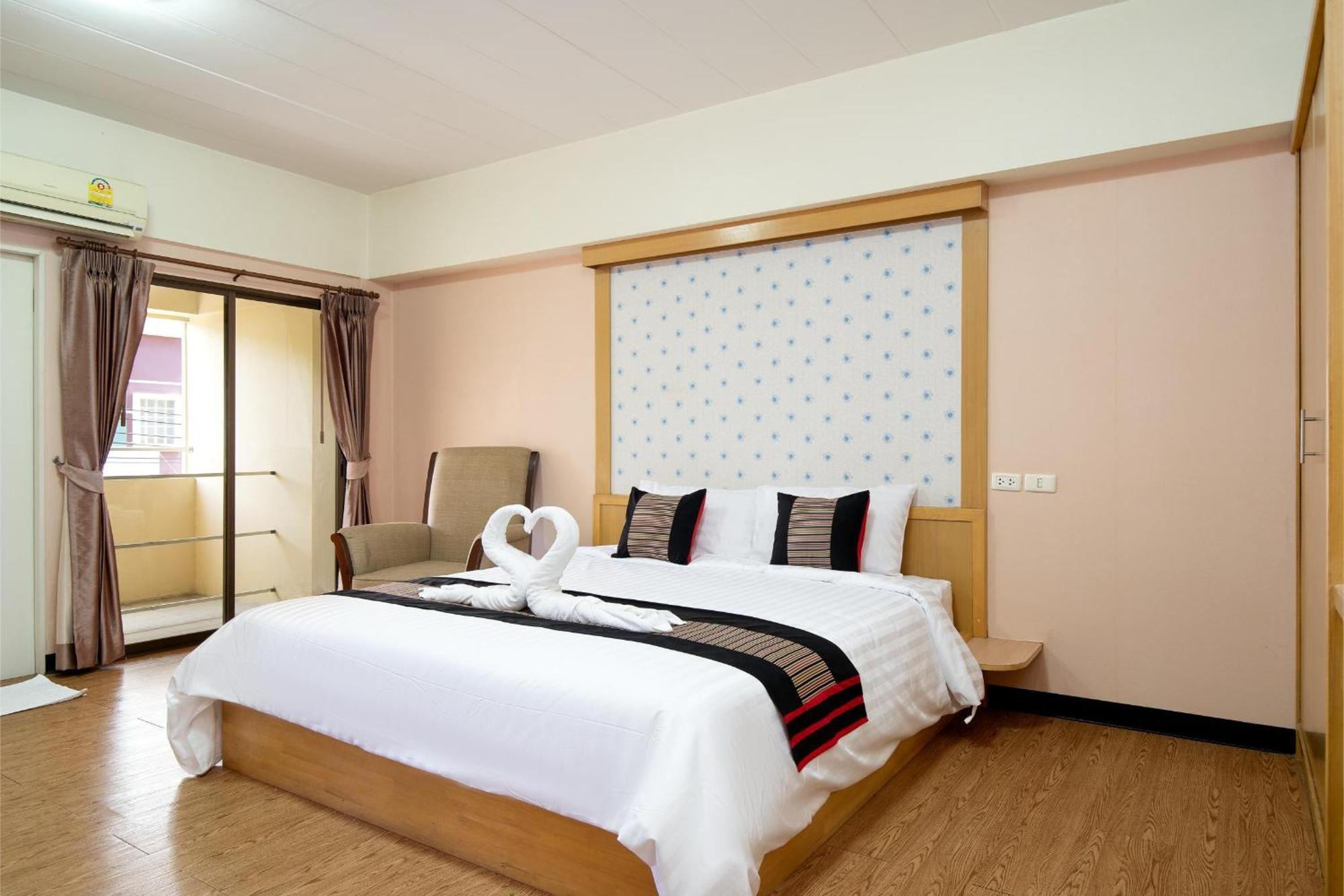 P-Park Hotel Bangkok Extérieur photo