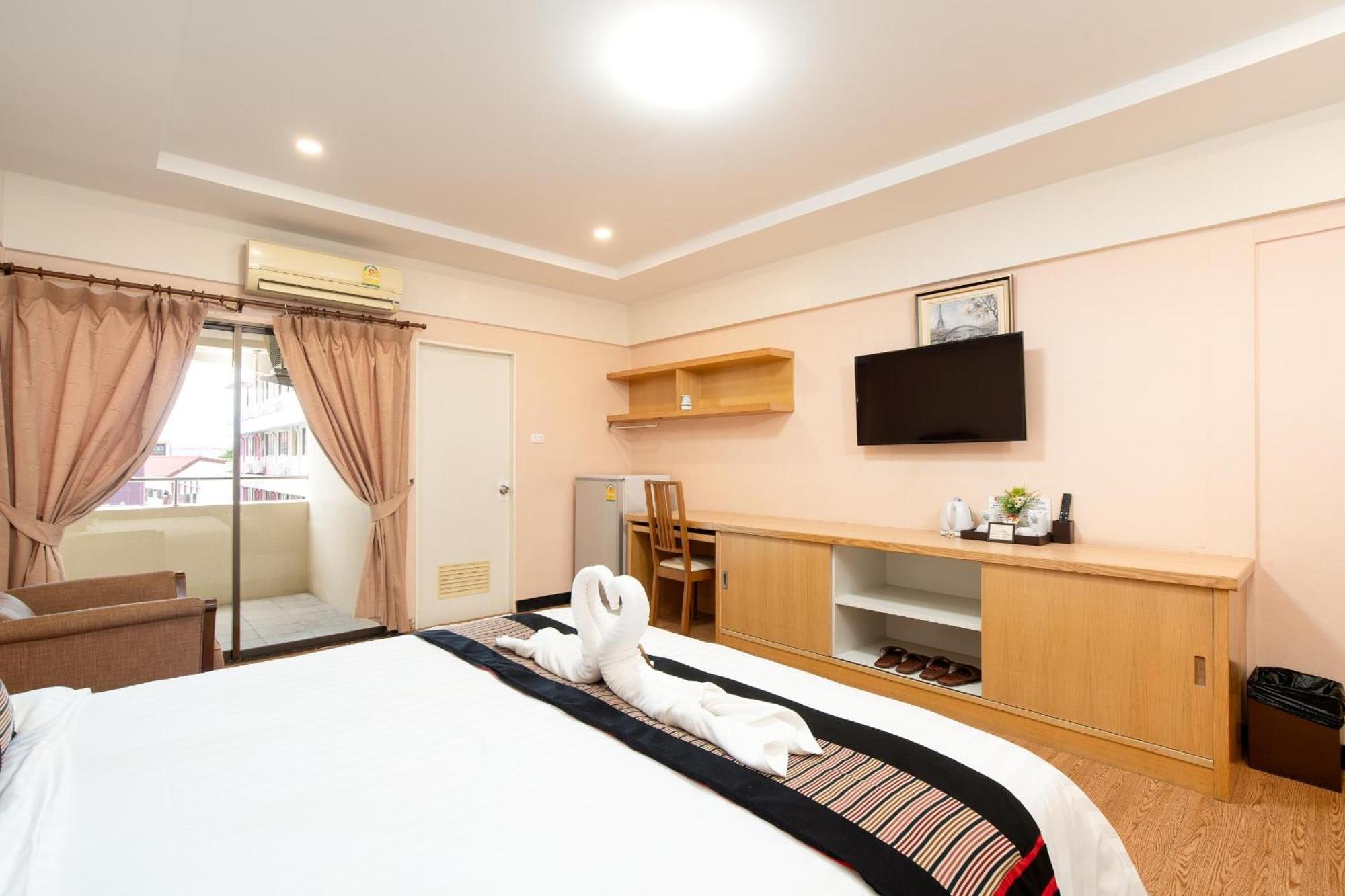 P-Park Hotel Bangkok Extérieur photo