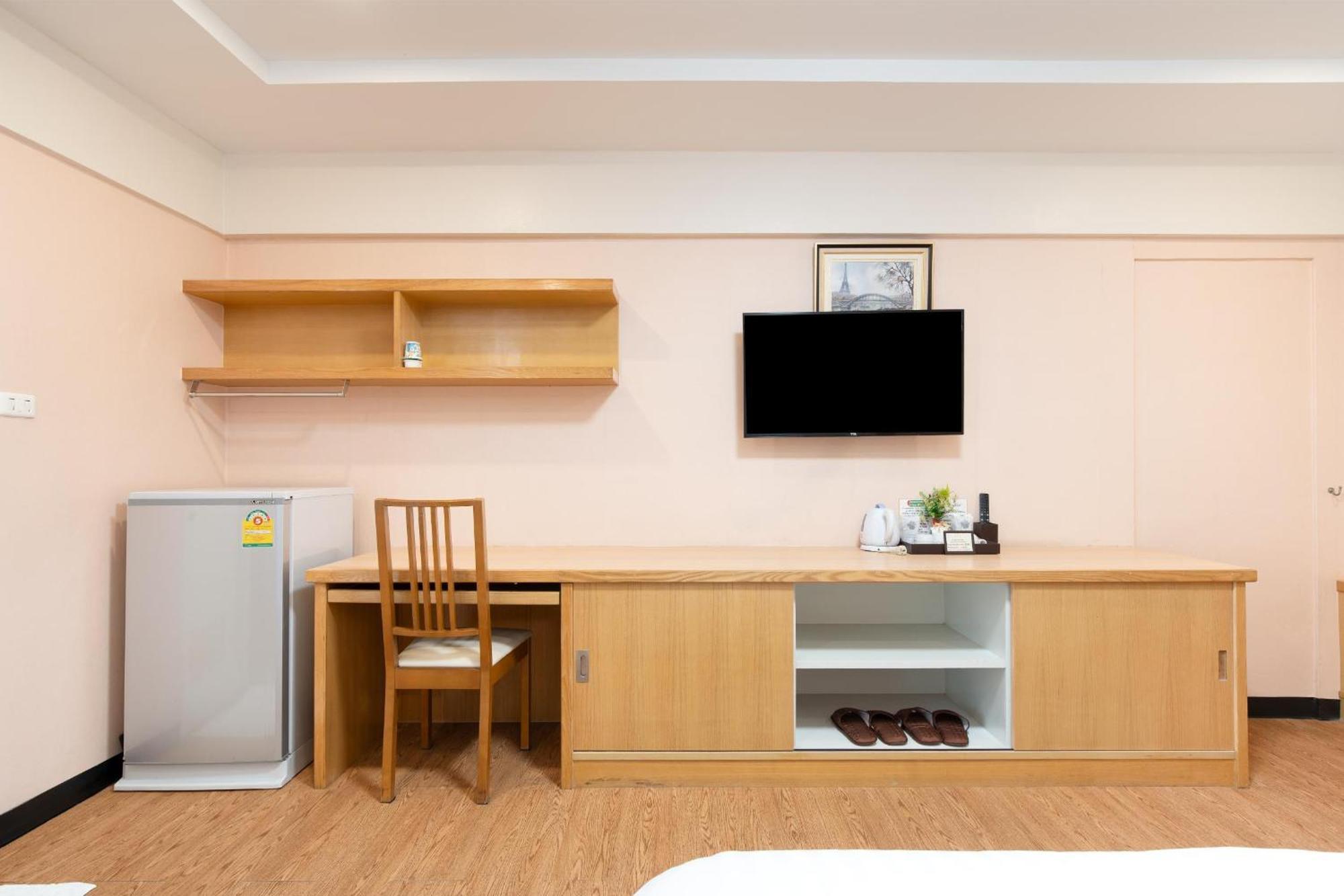 P-Park Hotel Bangkok Extérieur photo