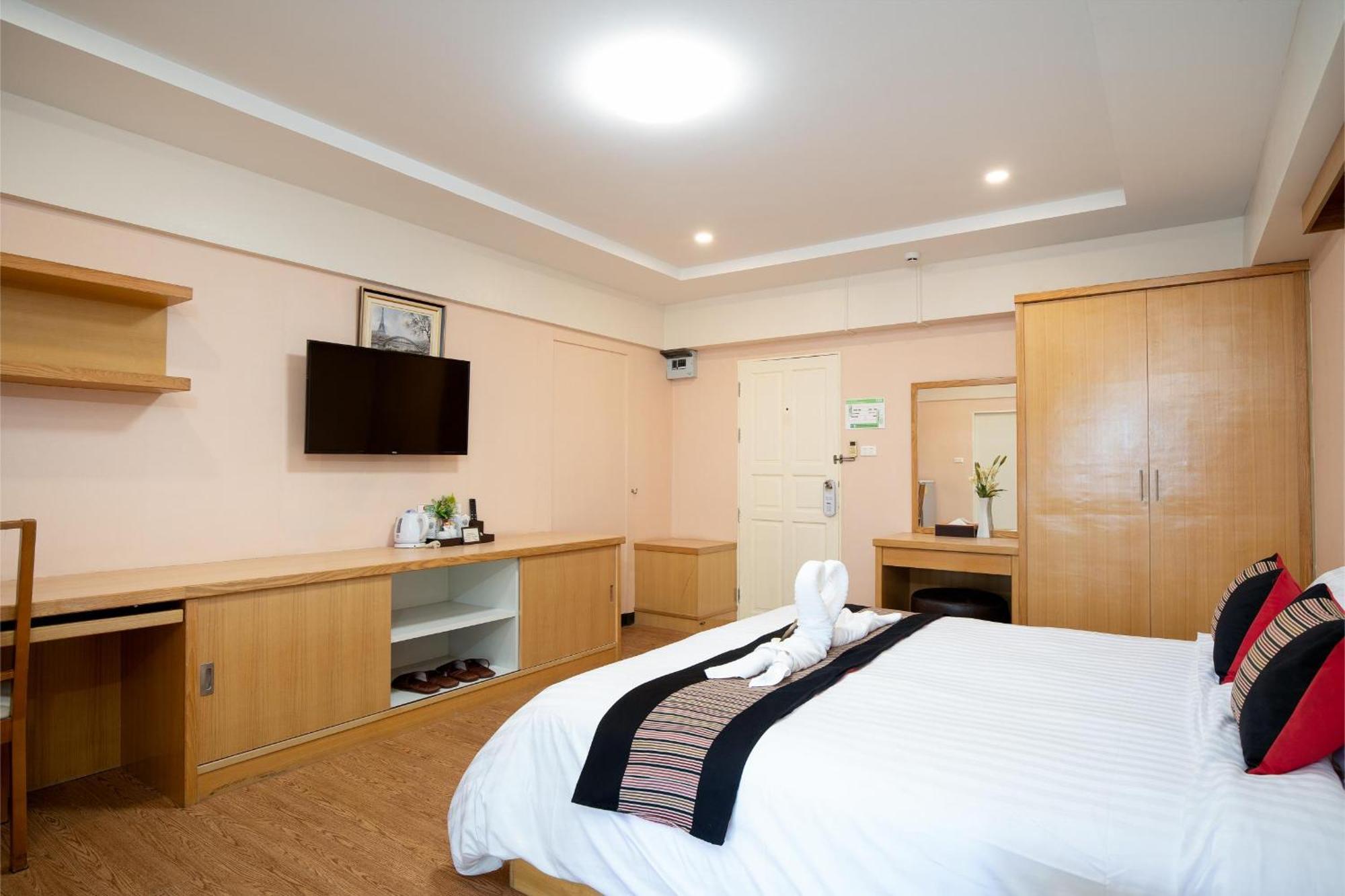 P-Park Hotel Bangkok Extérieur photo