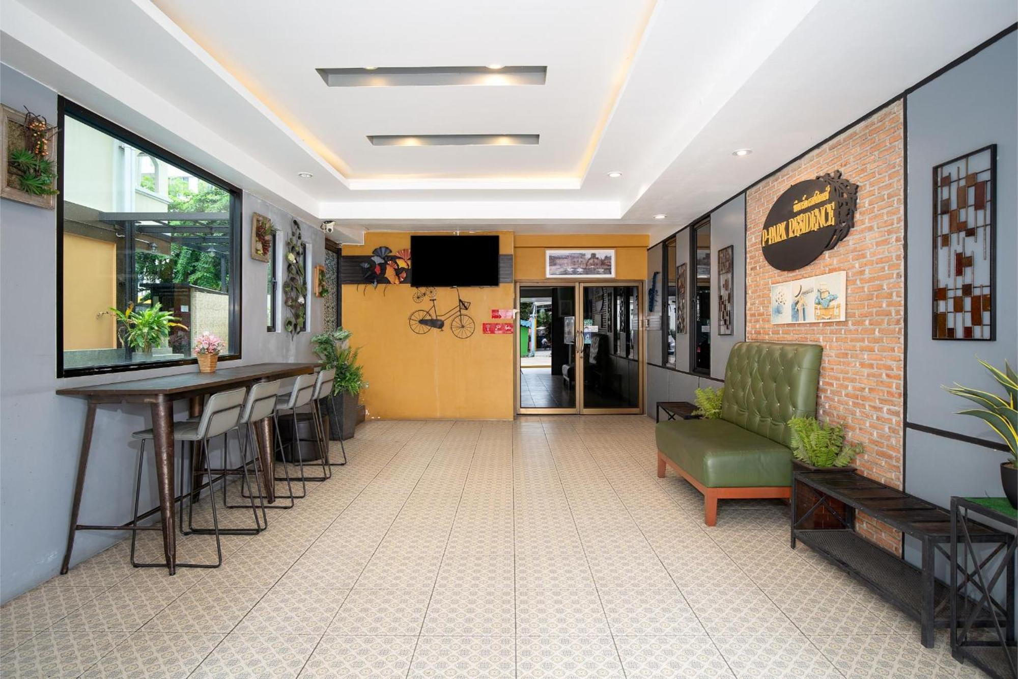 P-Park Hotel Bangkok Extérieur photo