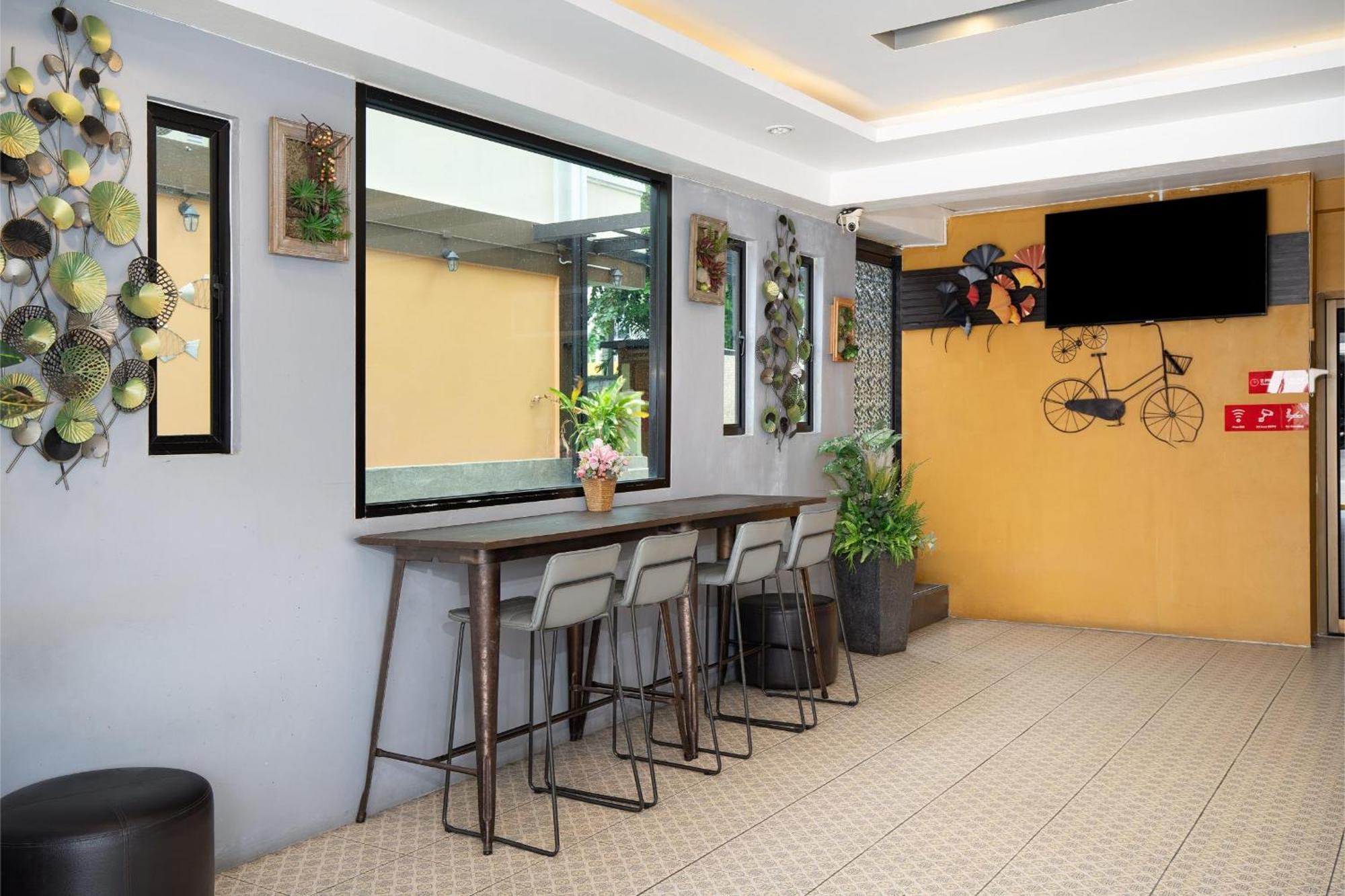 P-Park Hotel Bangkok Extérieur photo